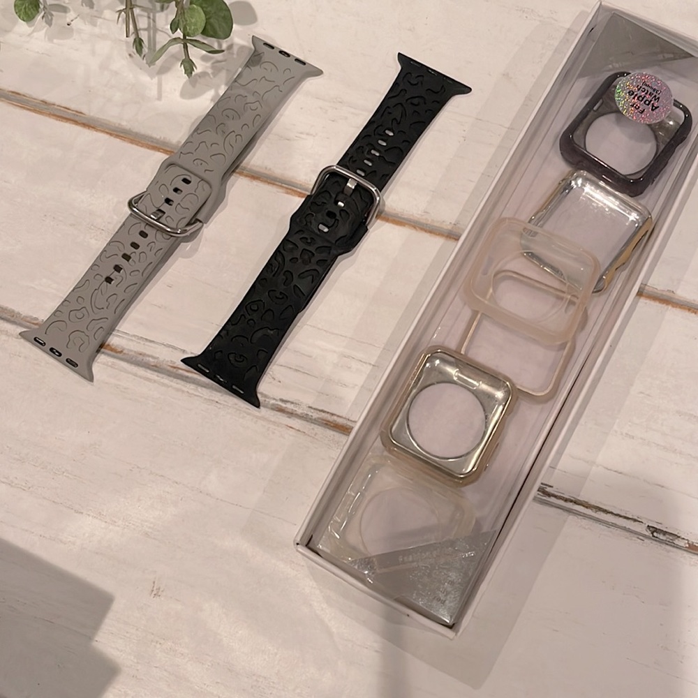38/40 Watch Band Lot/ silicone bands / 6 case protectors
